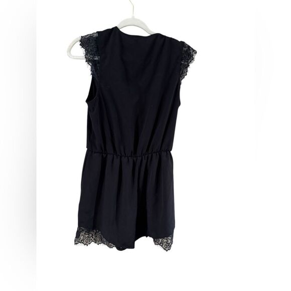 Kimchi Blue Black Lace Romper Size Medium - Picture 3 of 9